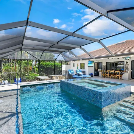 Resort Like Amenities Close To Beach